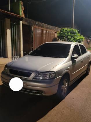 CHEVROLET ASTRA 2.0 MPFI EXPRESSION SEDAN 8V GASOLINA 4P MANUAL CHEVROLET ASTRA 2.0 MPFI EXPRESSION SEDAN 8V GASOLINA 4P MANUAL
